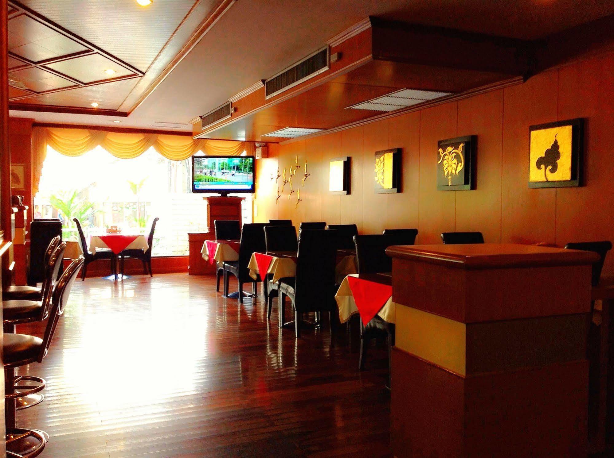 Dynasty Inn Pattaya Εξωτερικό φωτογραφία