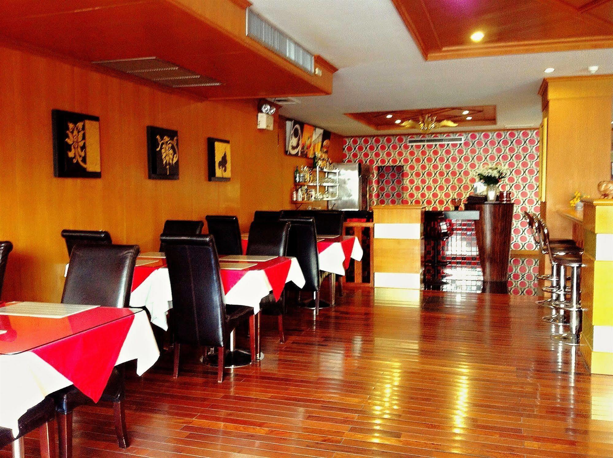 Dynasty Inn Pattaya Εξωτερικό φωτογραφία