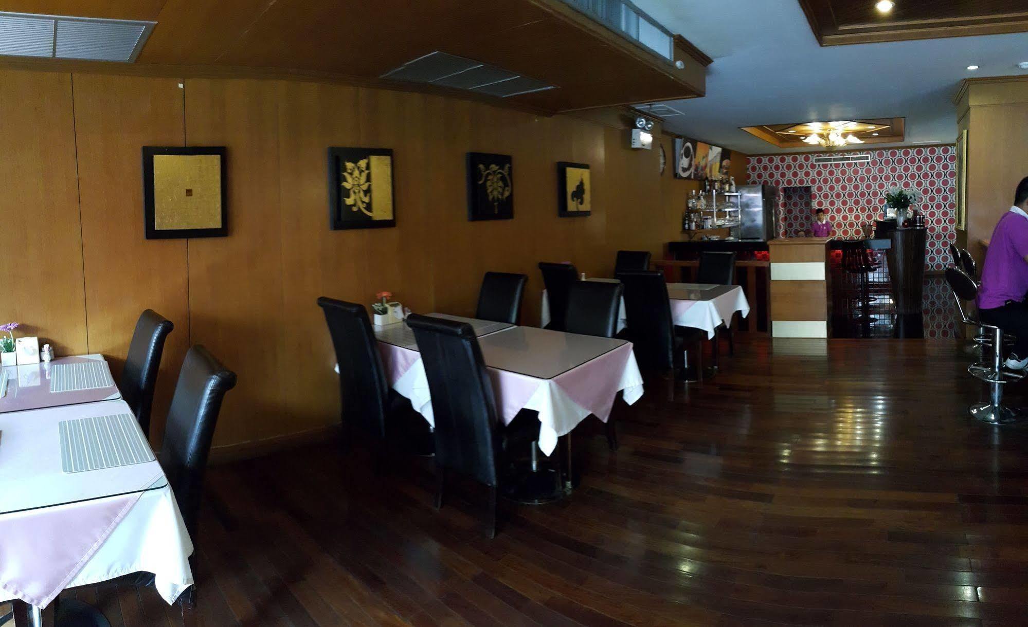 Dynasty Inn Pattaya Εξωτερικό φωτογραφία